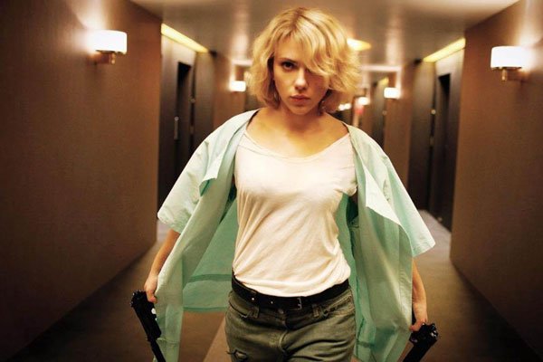 寡姐颜值暴跌 女神年龄大了没以前那么让人惊艳