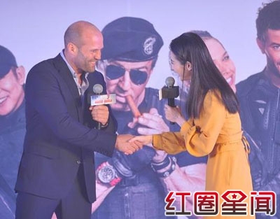 杰森斯坦森《敢死队3》肌肉照片引围观