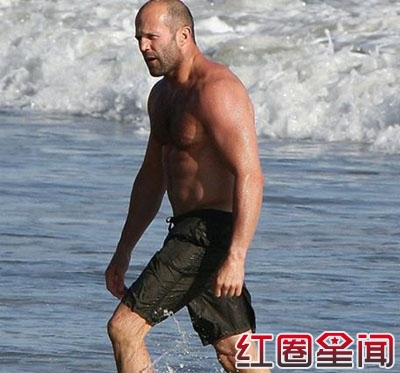 杰森斯坦森《敢死队3》肌肉照片引围观