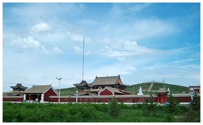 锡林郭勒草原上的百年古刹！