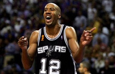 ​师从鲍文？盘点字母哥5大垫脚时刻，浓眉、格林纷纷中招