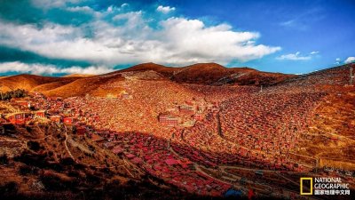 ​最后的心灵净土：色达五明佛学院