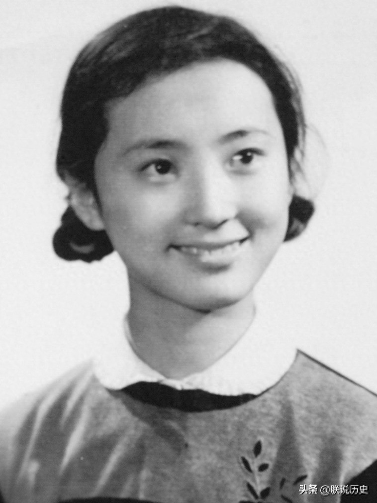 那些年的陈晓旭，从婴儿到最后一次露面，老照片带你看完她的一生