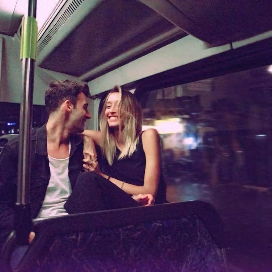 情侣头像 | 一组欧美情头完美奉献