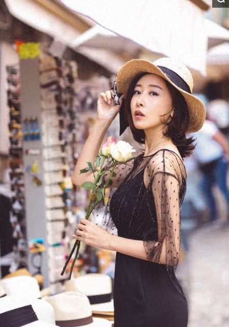 毛俊杰，山东莱州人，性感迷人，还记得《丑女无敌》的裴娜吗