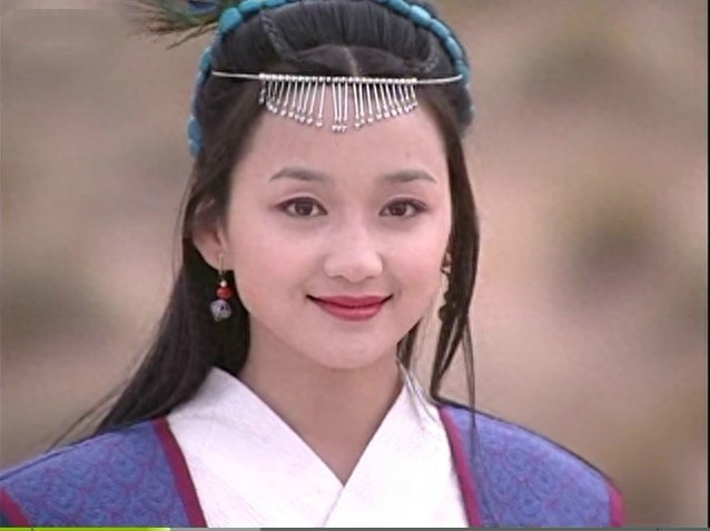 她曾是侠客行里的阿秀 与韩雪黄海波搭档 即使不红也痛恨绯闻