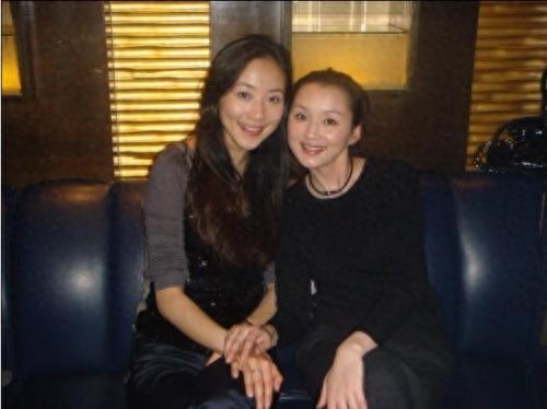 她曾是侠客行里的阿秀 与韩雪黄海波搭档 即使不红也痛恨绯闻