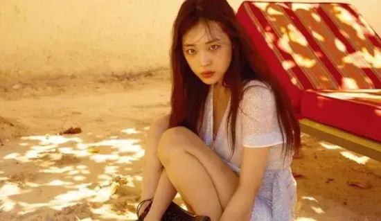 韩国人称“人间水蜜桃”的纯欲少女：崔雪莉甜美高清写真合集