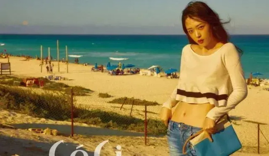 韩国人称“人间水蜜桃”的纯欲少女：崔雪莉甜美高清写真合集