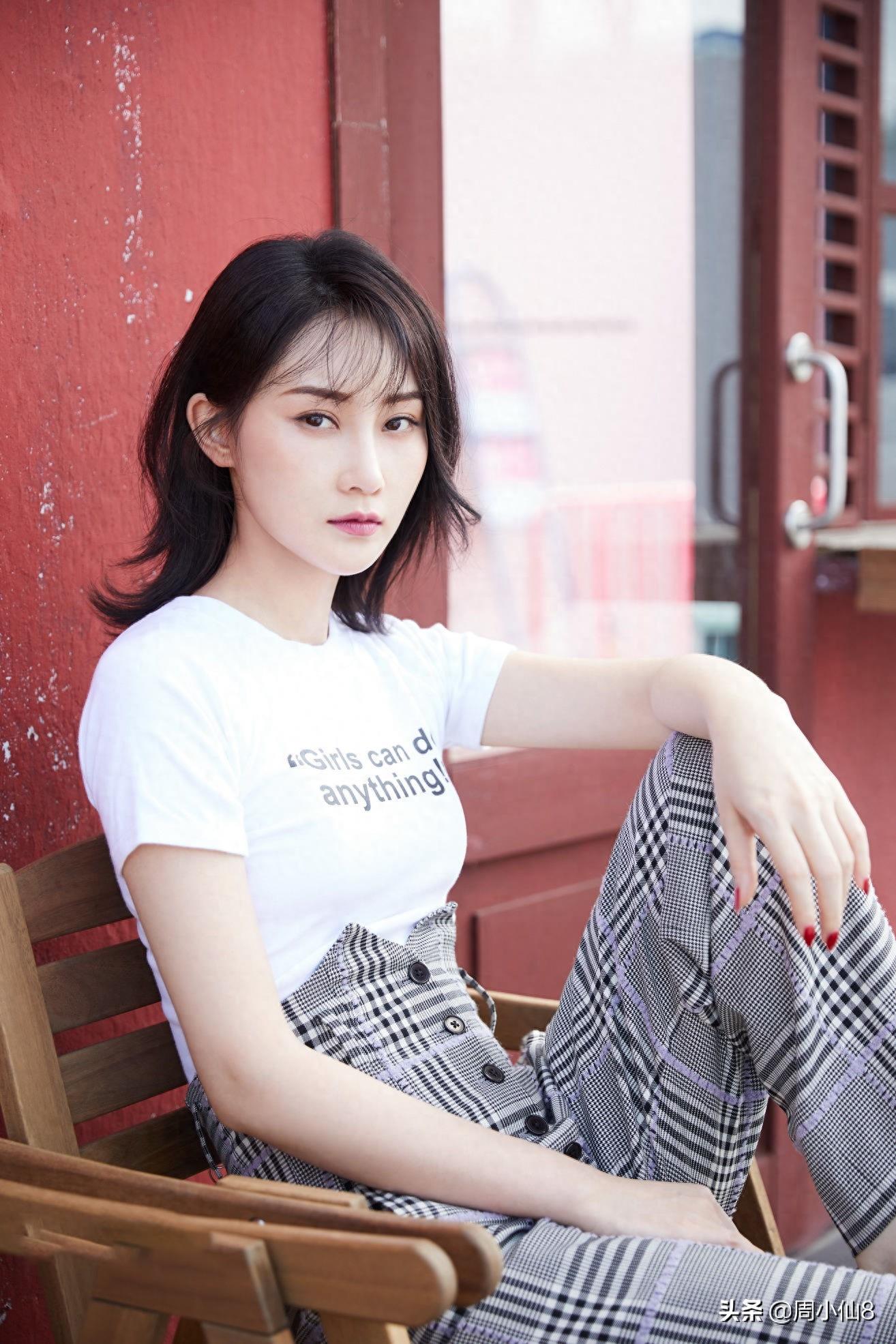 明星林鹏，娱乐圈影视演员，率真爽朗，被誉为演艺圈“纯洁天使”