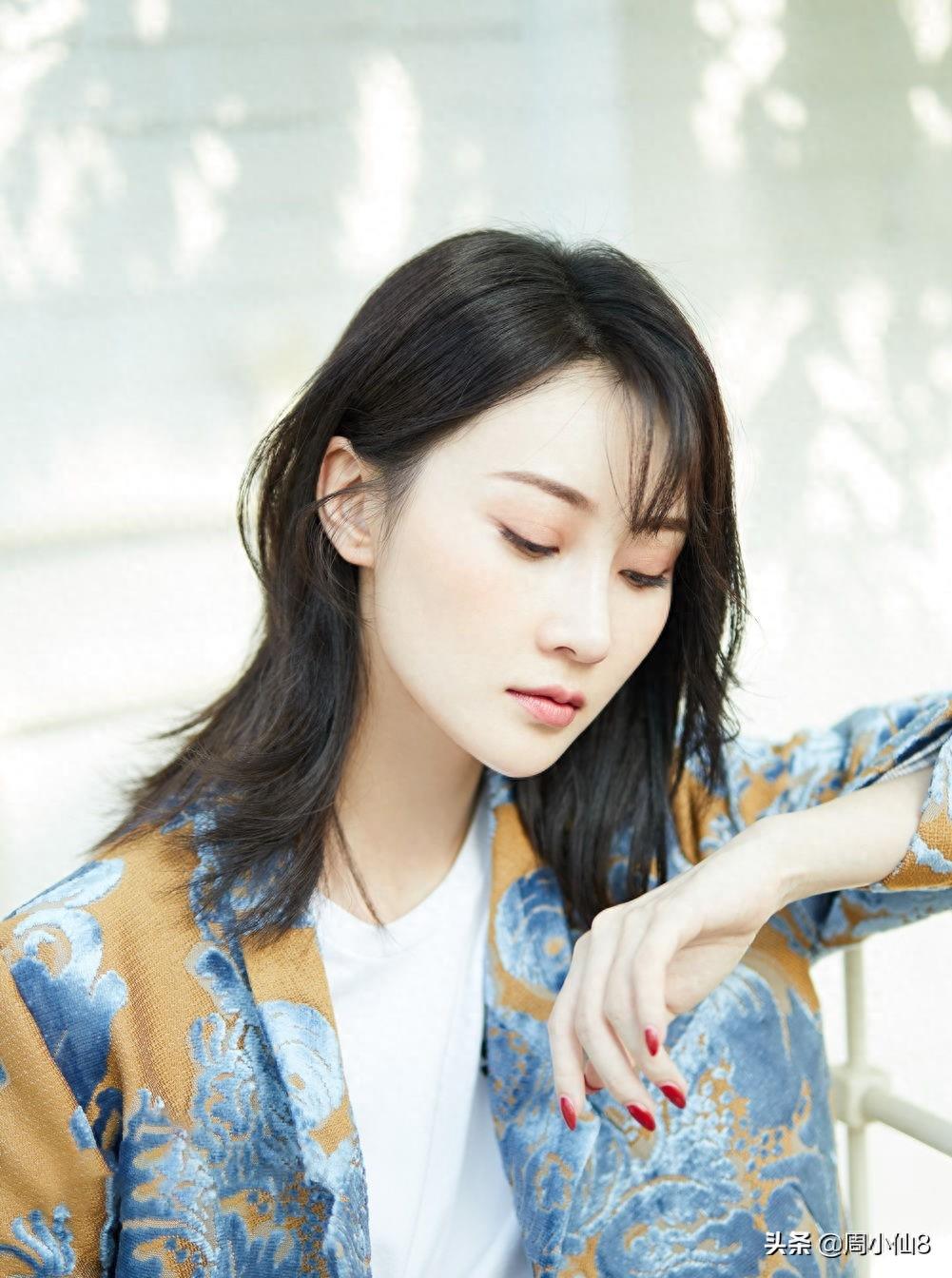 明星林鹏，娱乐圈影视演员，率真爽朗，被誉为演艺圈“纯洁天使”