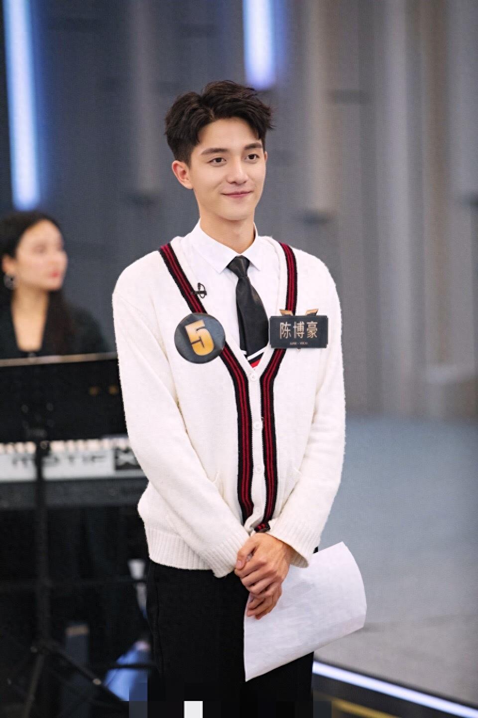 吐血整理 爆红节目 芒果台《声入人心》36位高颜值歌手汇总