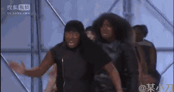 巴黎超经典时装秀（让人脸红心跳的69式走秀）(25)