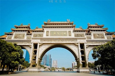 ​顺峰山公园：一座迷人的岭南园林