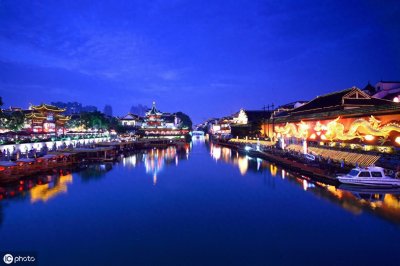 ​24小时不打烊！南京城的这几个书店，你来过吗？