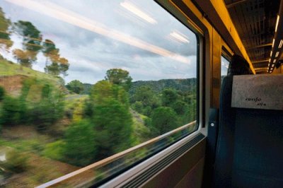 ​分享 | 12月4日起，深圳东至广州东增开3趟直达特快列车！最快仅需71分钟！