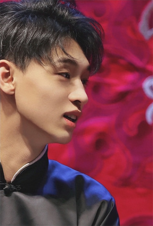 超清美图--德云社秦霄贤