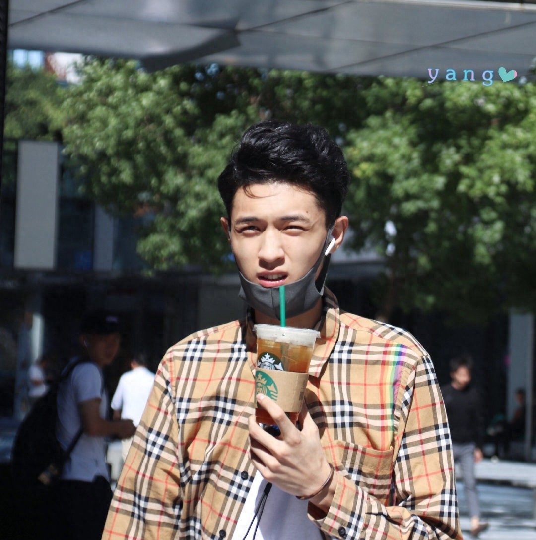 超清美图--德云社秦霄贤