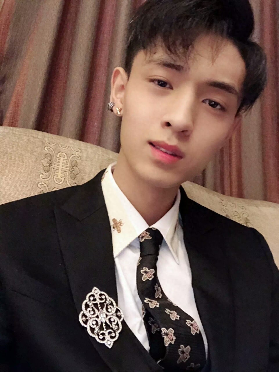 超清美图--德云社秦霄贤