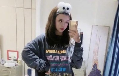 ​韩安冉被小猪扇20个巴掌，跟妈妈诉苦，谁注意她的表情？有点意外