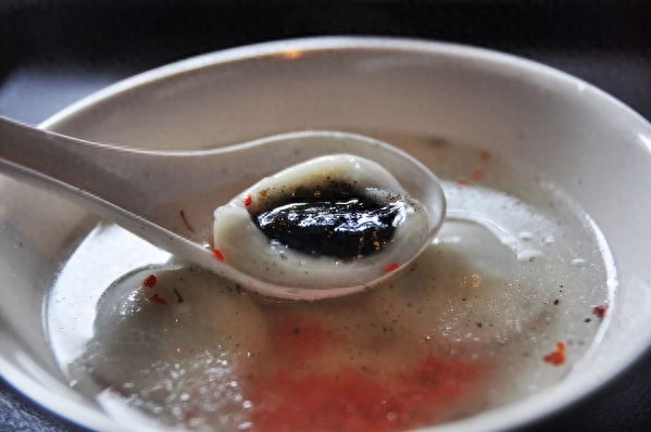 去南塘老街品味“老”宁波的味道