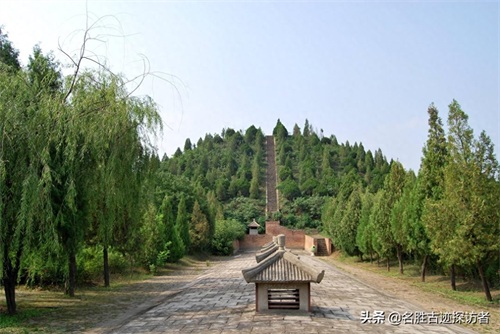 武则天乾陵陪葬墓—懿德太子墓(墓道石刻鉴赏)