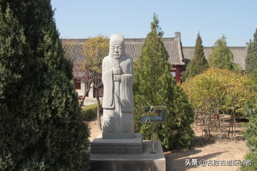 武则天乾陵陪葬墓—懿德太子墓(墓道石刻鉴赏)