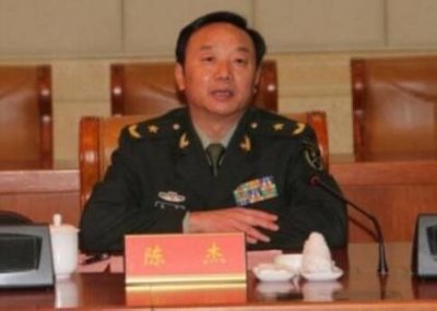 ​对这位少将的离世表述，很反常！