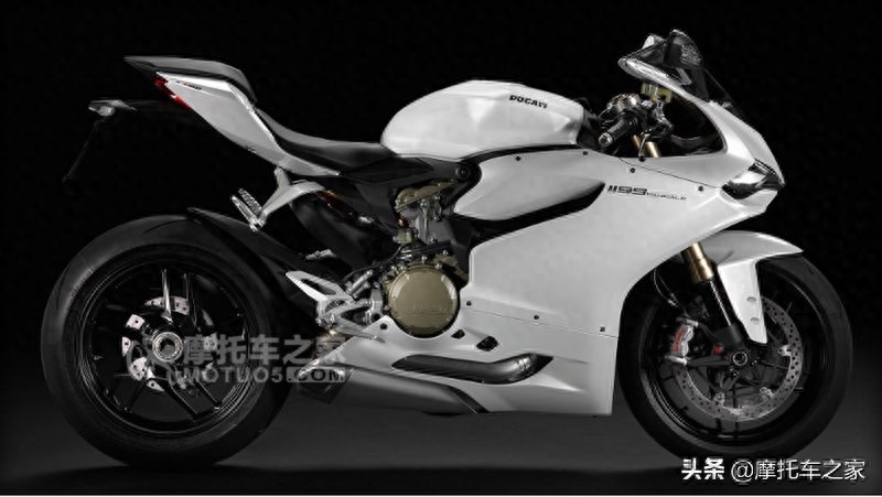 超跑王者杜卡迪1199panigale，网友直呼太帅了