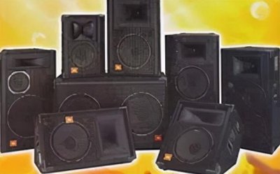 ​卡拉ok点歌机（如何选择家用音箱卡拉OK音箱）