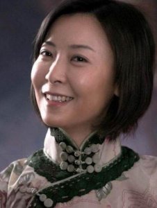 ​年薪百万年少成名柯蓝个人资料简介，感情生活从不间断，今50岁依然单身