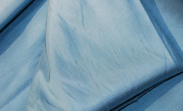 桑蚕丝衣服缩水,桑蚕丝衣服水洗会缩水吗图4