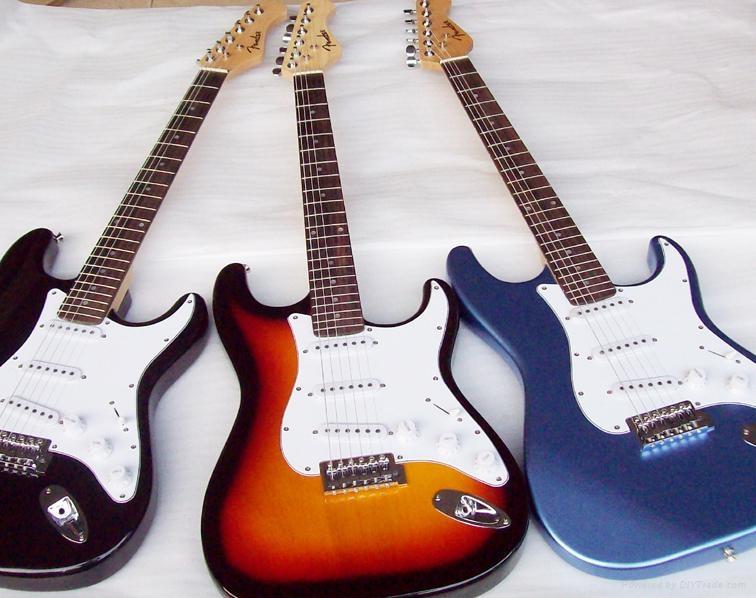 电箱吉他和木吉他的区别(电箱吉他和木吉他哪个好)