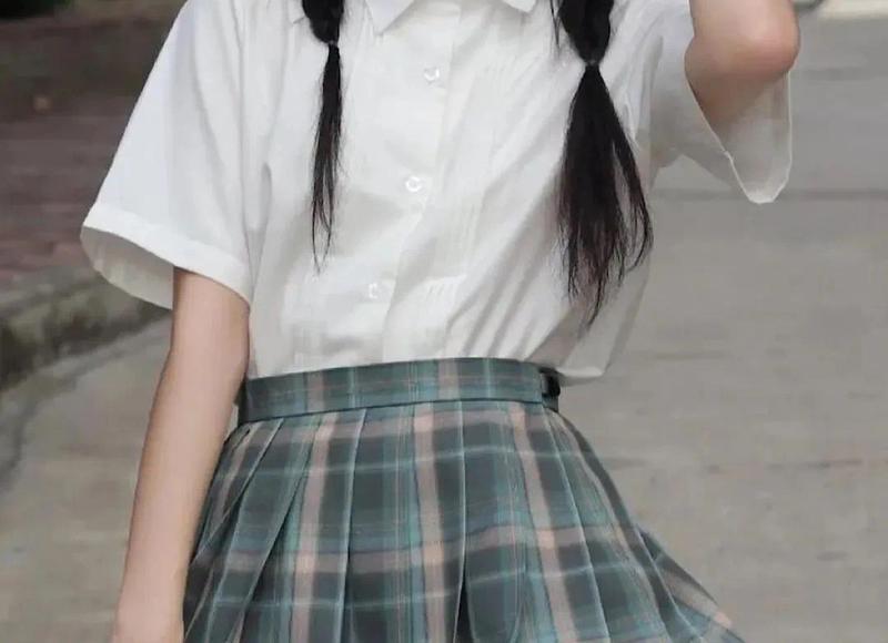 我姐问我借20万买房，我不借，她竟然让我妈拿我的新房钥匙给她