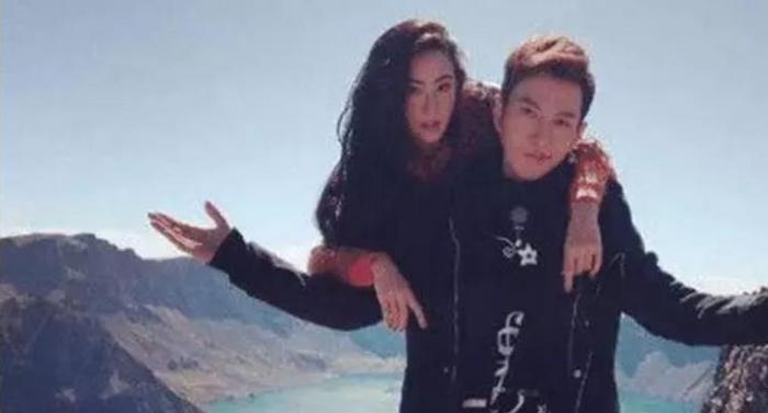 张柏芝大爆现任男友，晒出照片后网友惊呼：竟是不可思议的他！