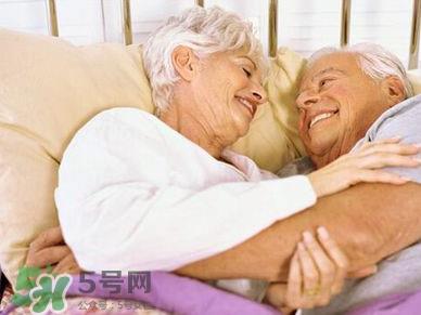 男人什么年龄最容易出轨？男人出轨后的生理表现