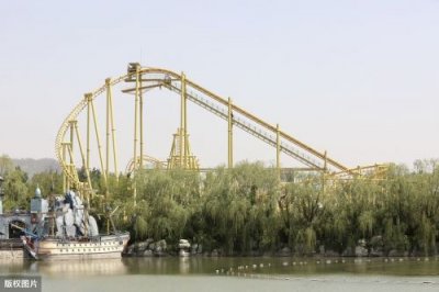 济南跳伞塔在哪里(济南跳伞塔多高)