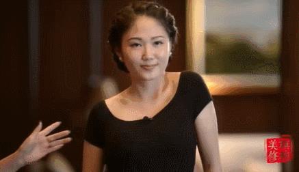 刘诗诗的妈妈居然靠气质火了？这些照片完全美过女儿！