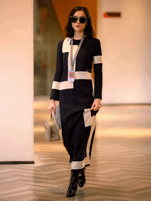 专业角度分析穿普拉达的女王（我国也翻拍穿普拉达的女魔头了）(19)