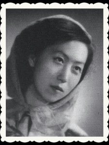 ​张爱玲颜值到底有多高？从小到大11张旧照，告诉你何谓绝代风华