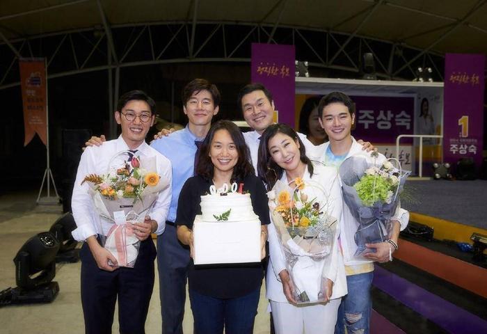 大器晚成的女演员,40岁演《请回答1988》走红,如今44岁气质迷人