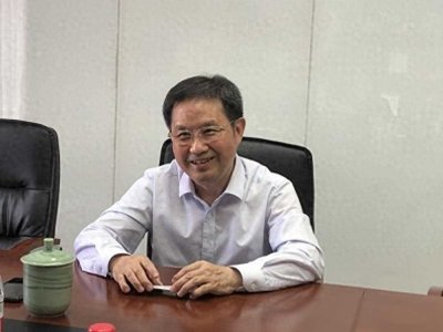 重庆4人跌出富豪榜，中昂易如波、邓洪九曾超200亿，首富为桂