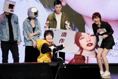 ​哈林和吴莫愁（吴莫愁首度回应和哈林关系）