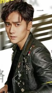 ​蒋劲夫承认恋情曝光，又是外国女友？