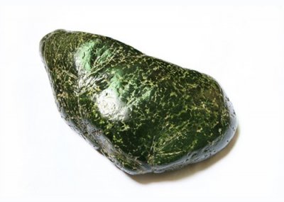 这才是真正的藏玉，你那些只是西藏产的绿石头罢了