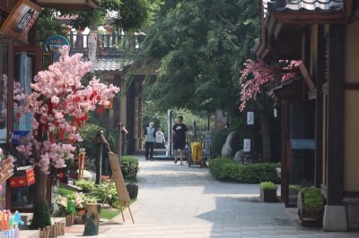 ​一秒穿越！到陕西西咸新区诗经里小镇感受千年古韵