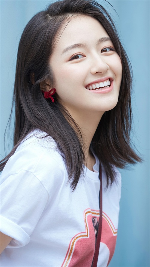 李兰迪,95后女星,北京人,甜美可爱