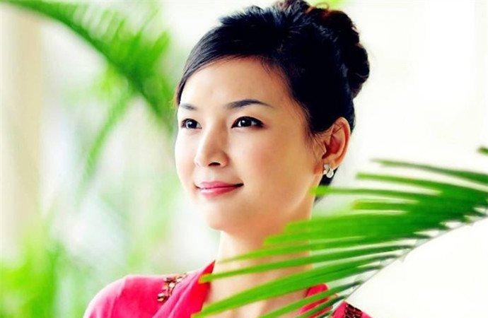 华豫之门主持人陈琨（女主持人陈琨凸点现场图）