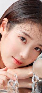 ​IU李智恩壁纸精选，颜值爆表、唱歌一绝，好看的女人让人心动不已