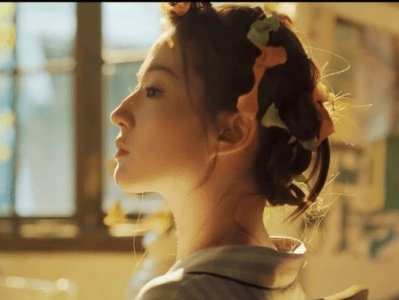 ​刘亦菲彭冠英吻戏亲出声，引发网友热议！